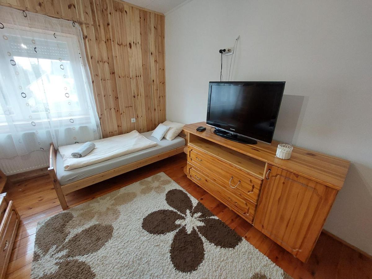 Fenyofa Vendeghaz Hotel Szilvasvarad Luaran gambar